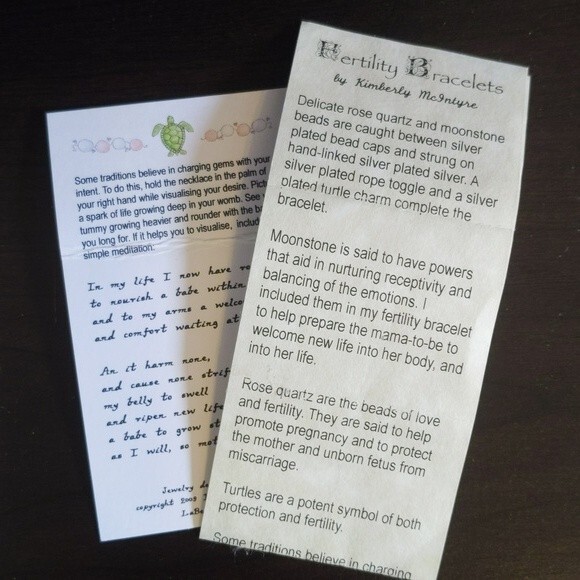 Fertility bracelet by Kimberly McIntyre LaBelleDame - turtle and gemstone design - Picture 3 of 3